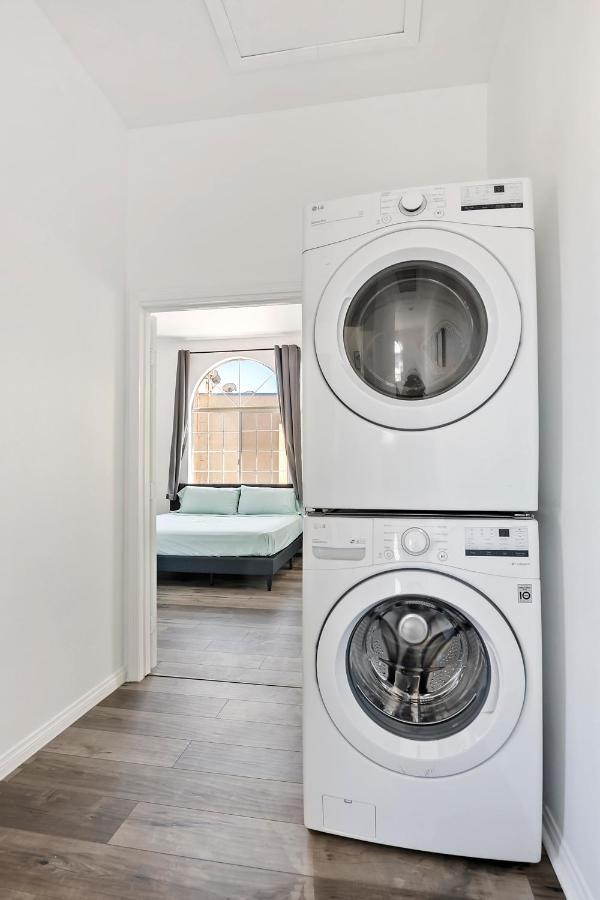 Spacious Private Gated Modern Loft Close To Universal Studio And Hollywood Los Angeles Kültér fotó